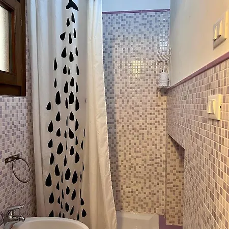 Apartment La Casetta Dei Paladini *